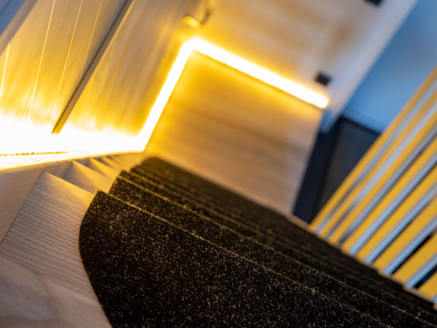 Trappa med LED-belysning